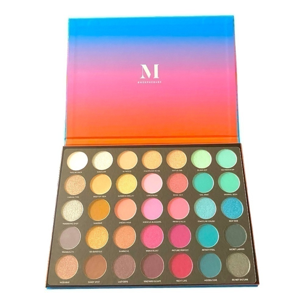 NWT-MORPH 35S-SWEET OASIS ARTISTRY PALLETTE